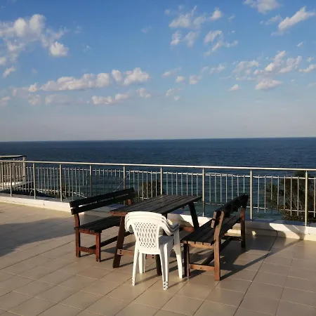 Apartment Rose On The Byala (Varna)